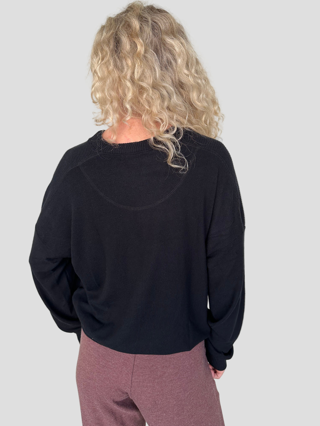 Marty Crew Neck Pullover - Black