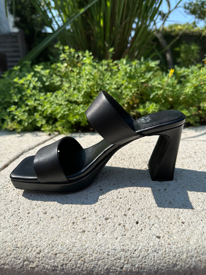 Danity Heel - Black