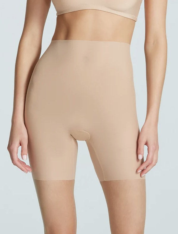 Featherlight Control Short - Beige