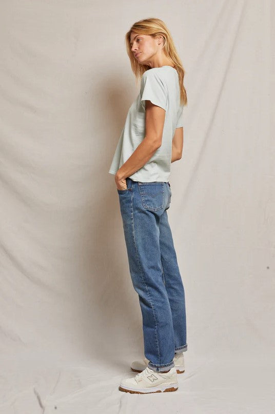 Hendrix Boxy V Neck Tee - Mint