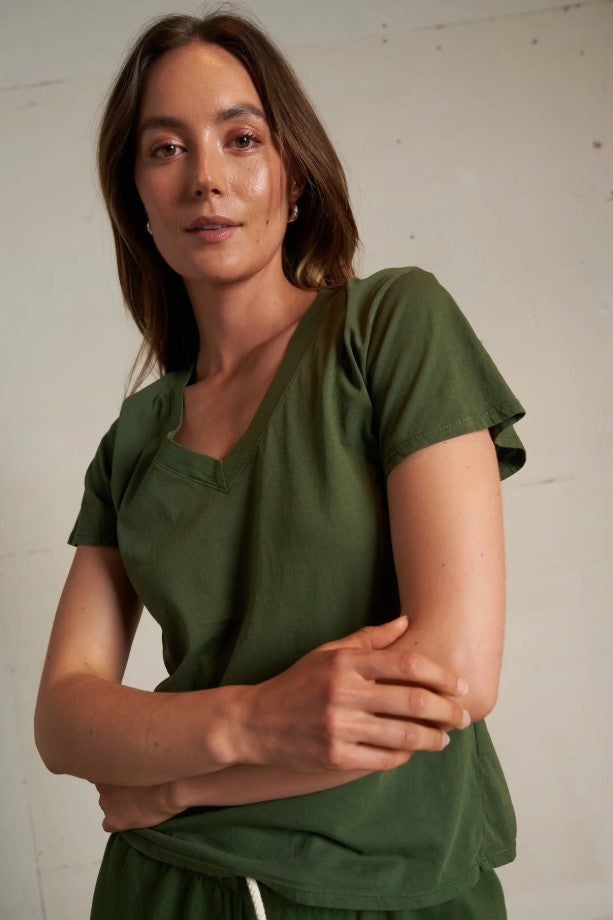 Hendrix Boxy V Neck Tee - Fern Green