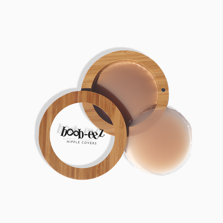 Product shot of Boob-eez LUXE Combo - Medium Tint 6cm Nipple Covers + Carrying Case Boob-eez.