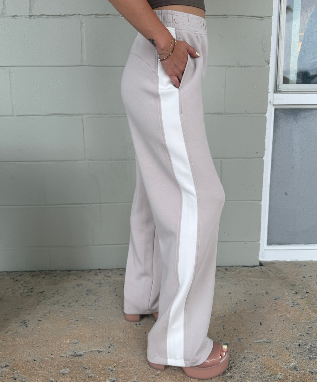 Mocha Cream/Cream Stripe Scuba Pant