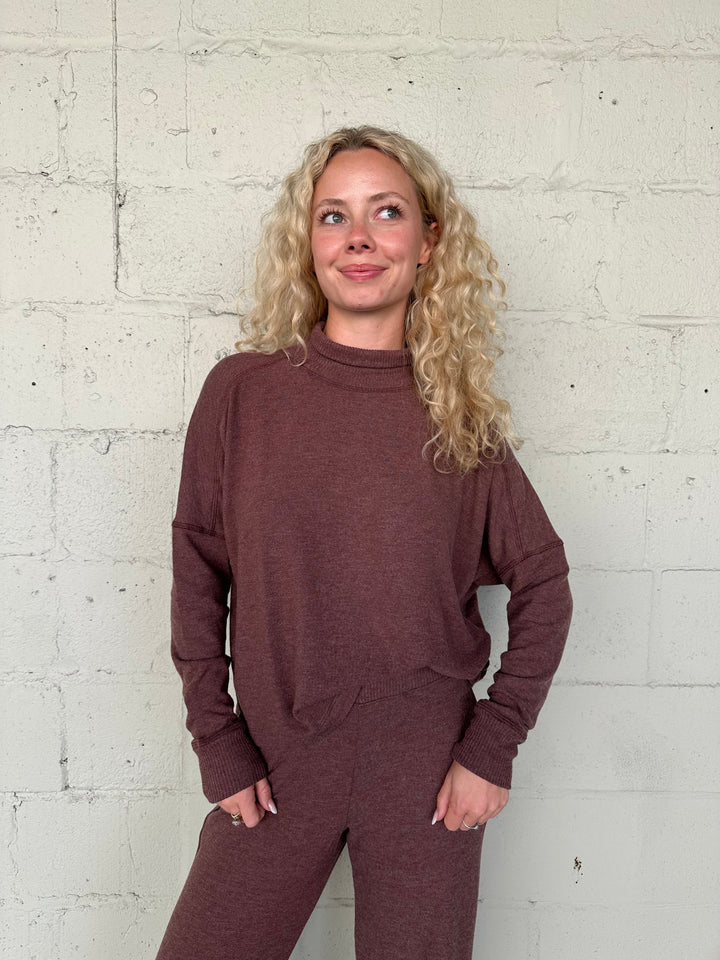 Frida Mock Neck Top - Espresso