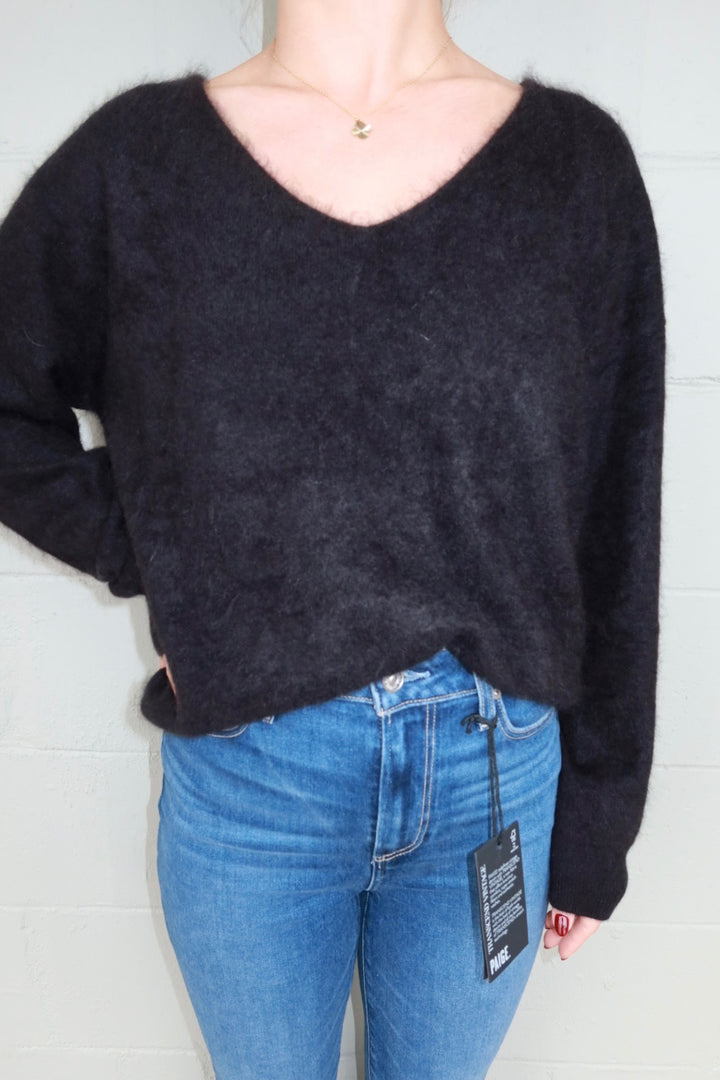 Hira V Neck Cashmere Sweater