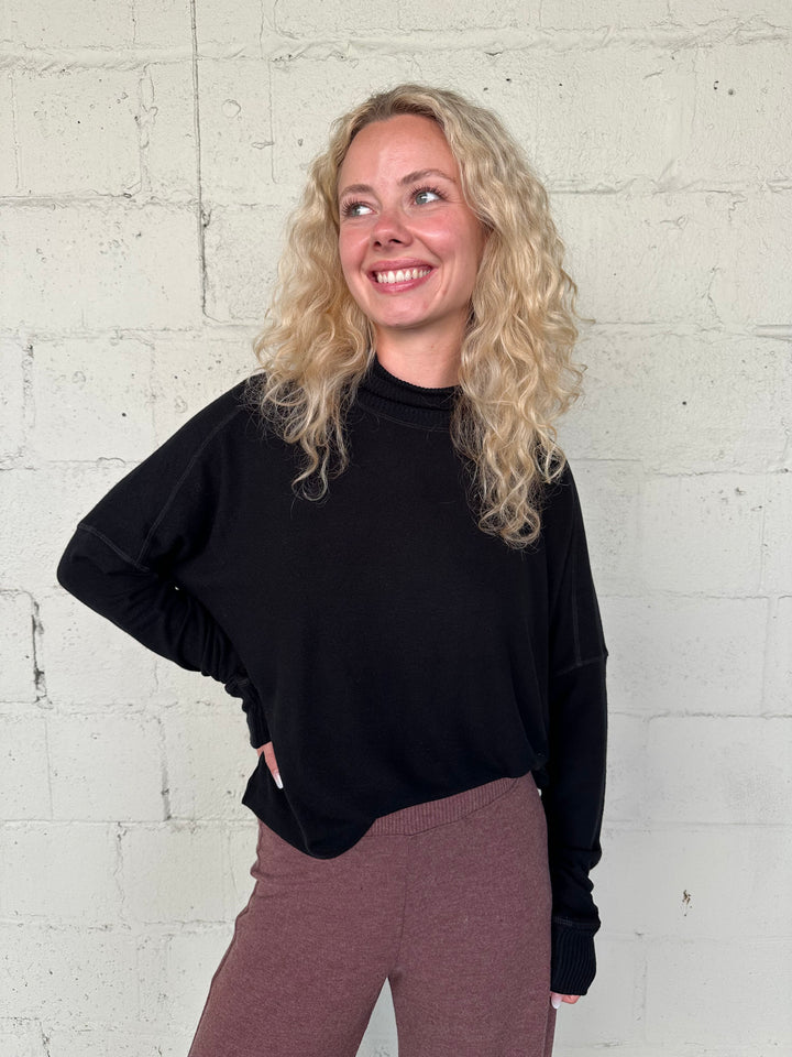 Frida Mock Neck Top - Black