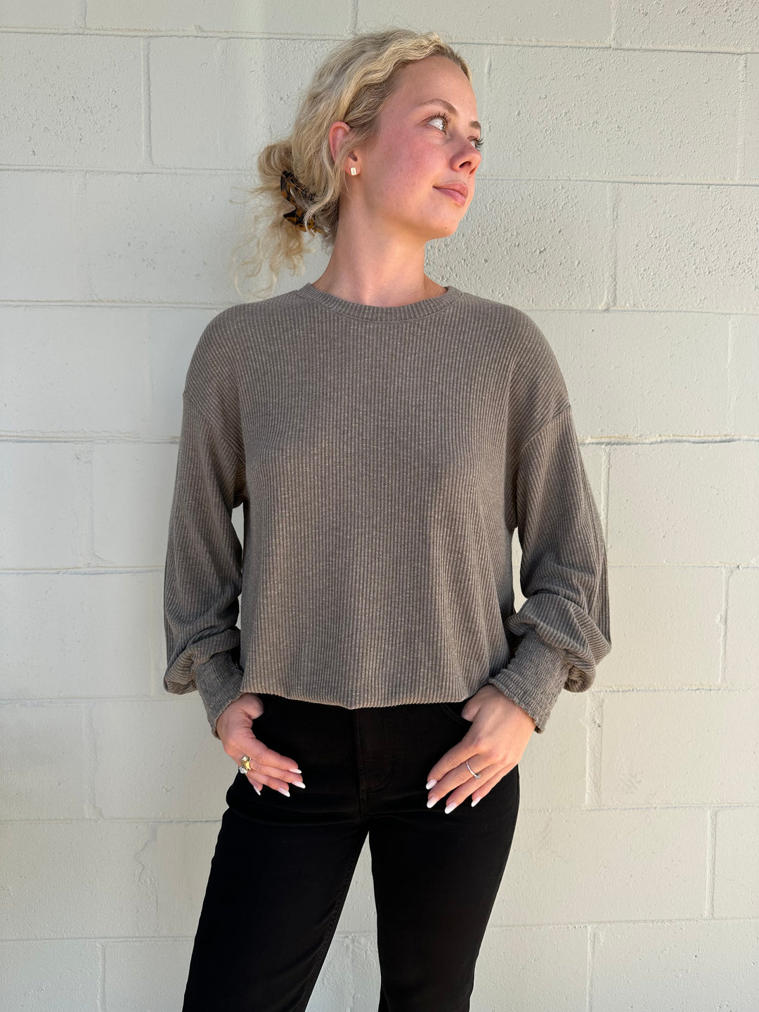 Tia Ribbed Pullover - Cobblestone