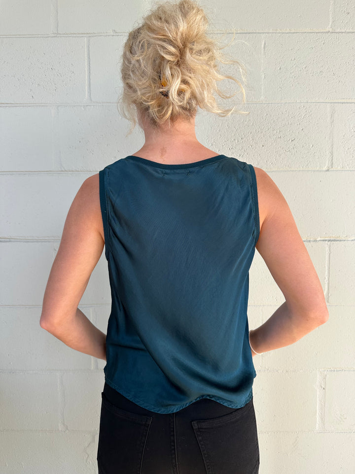 Liz Satin V Neck Tank - Rainforest