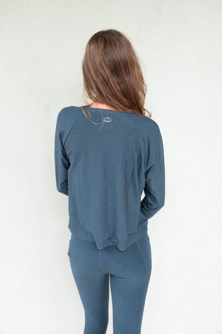 Featherweight Daydreamer Pullover - Dark Ivy Heather