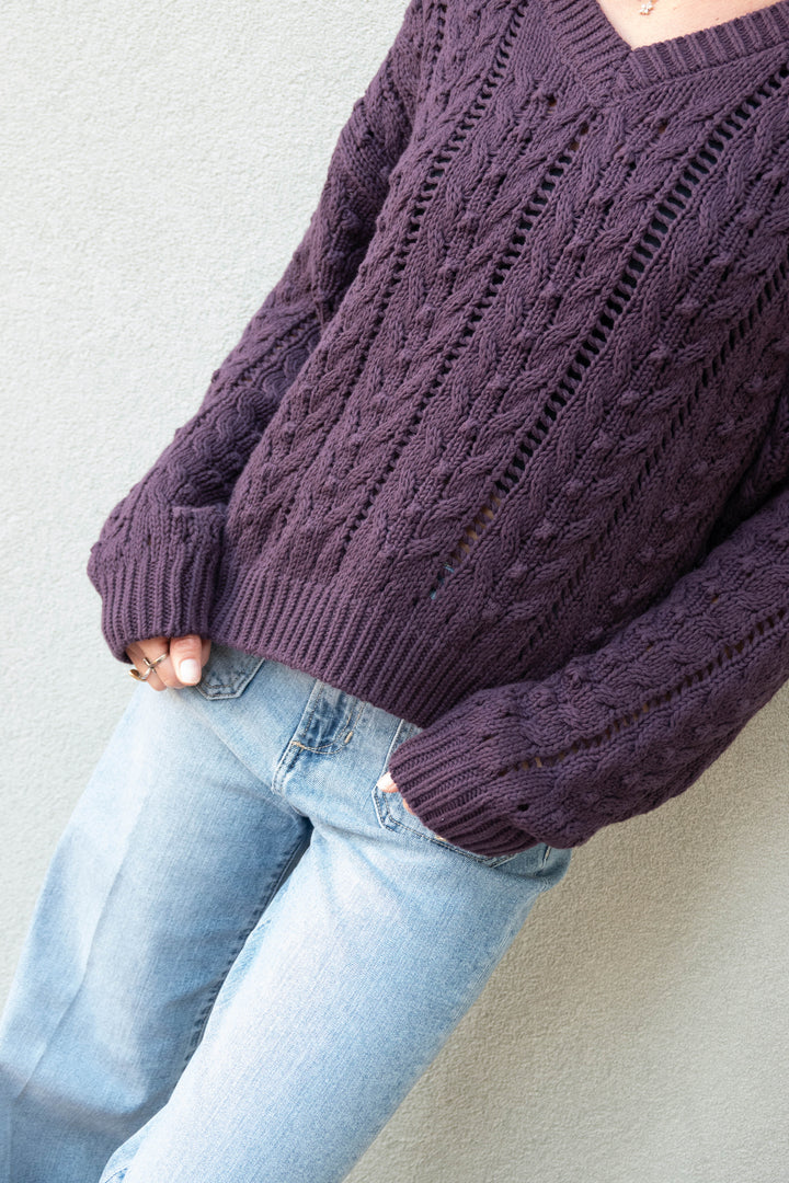 Cal V Neck Pullover - Plum