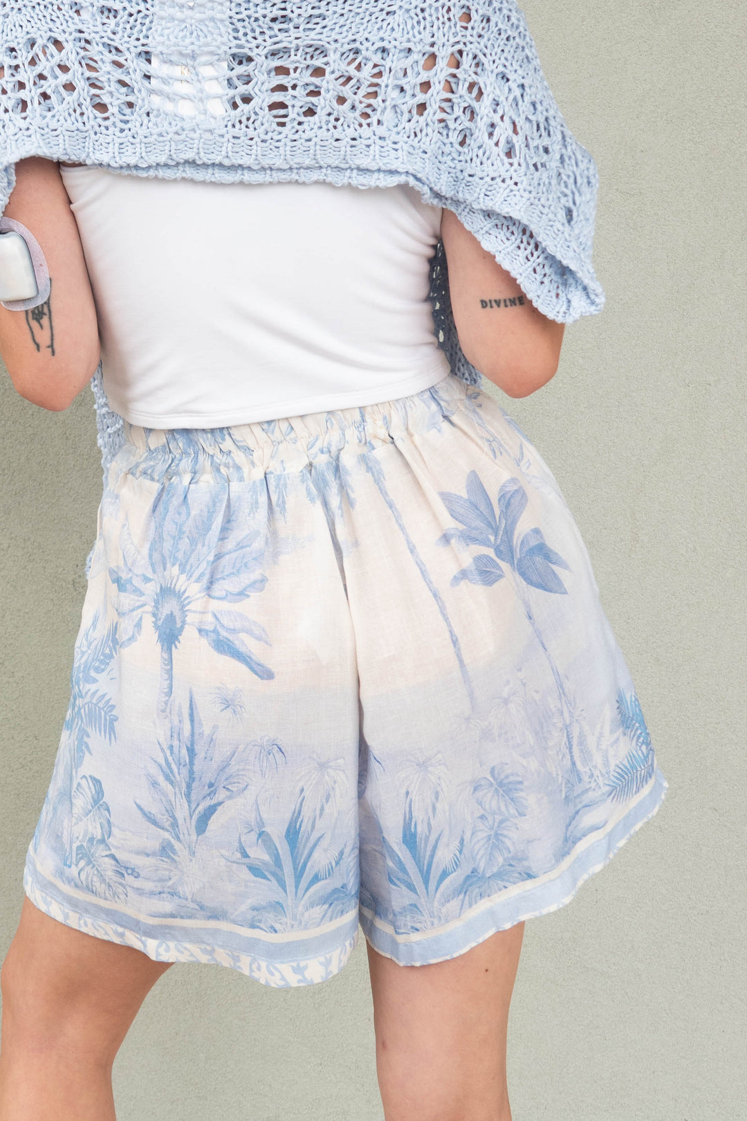 Linen Short - Tropical Palm Blue