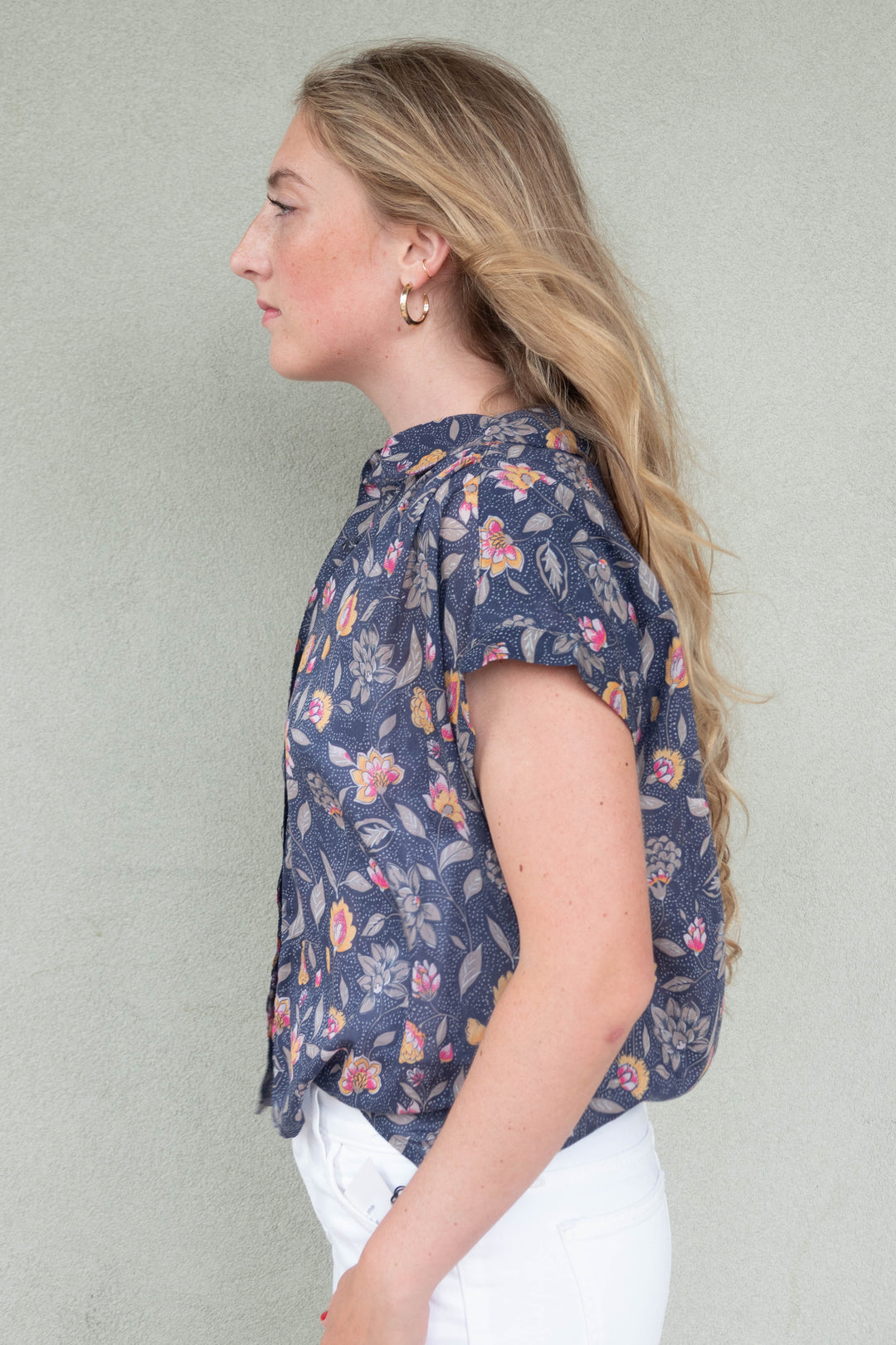 Liliane Short Sleeve Button Down - Noctural Floral