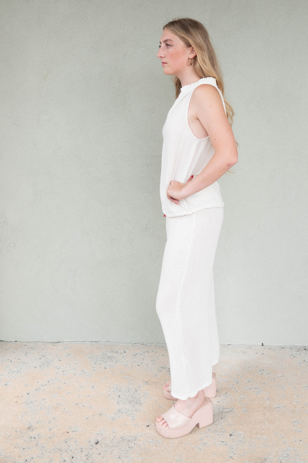 Medina Smocked Waist Cropped Pant - Chalk