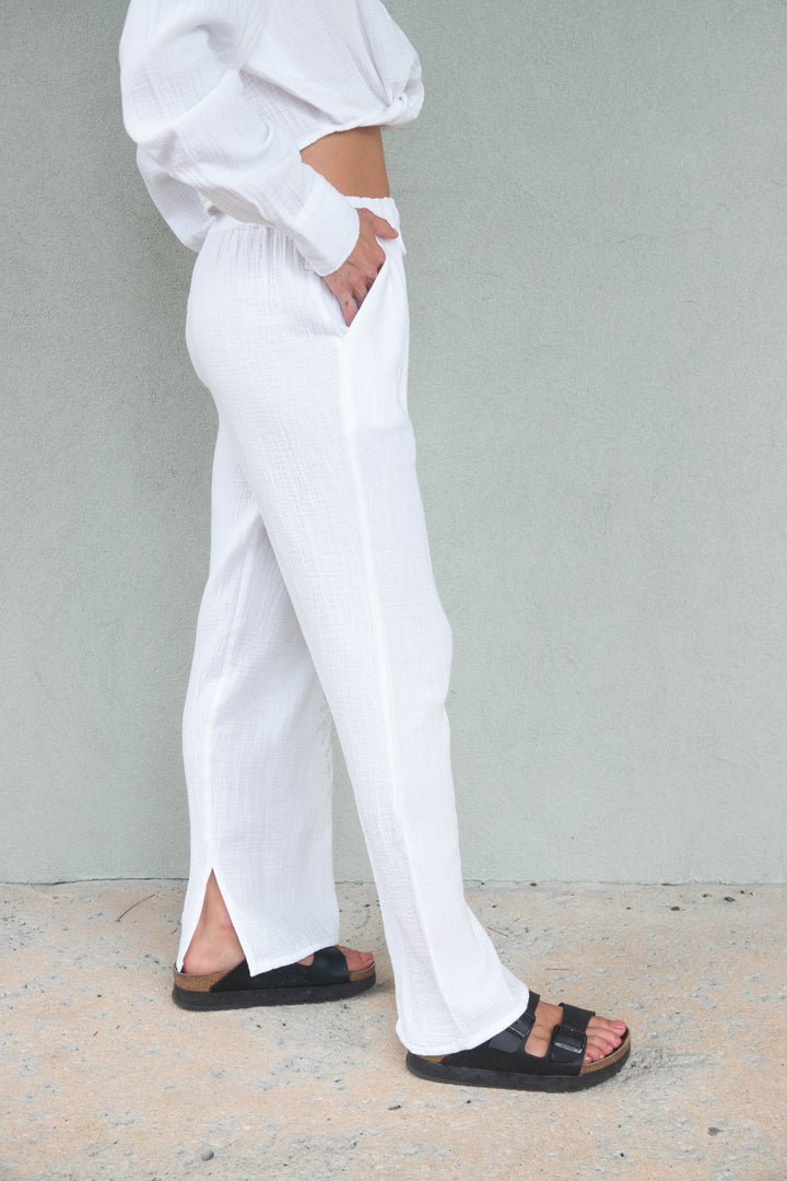 Inner Gaze Page Pant - White