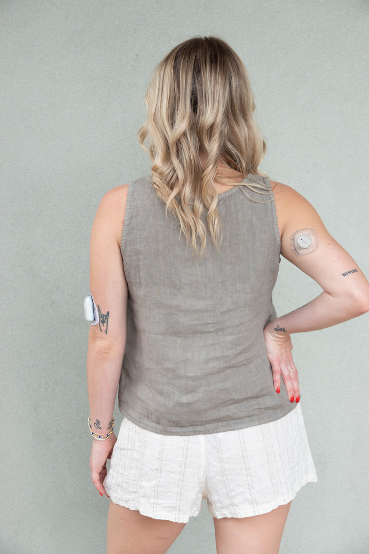 Linen V Neck Ruched Tank - Mocha