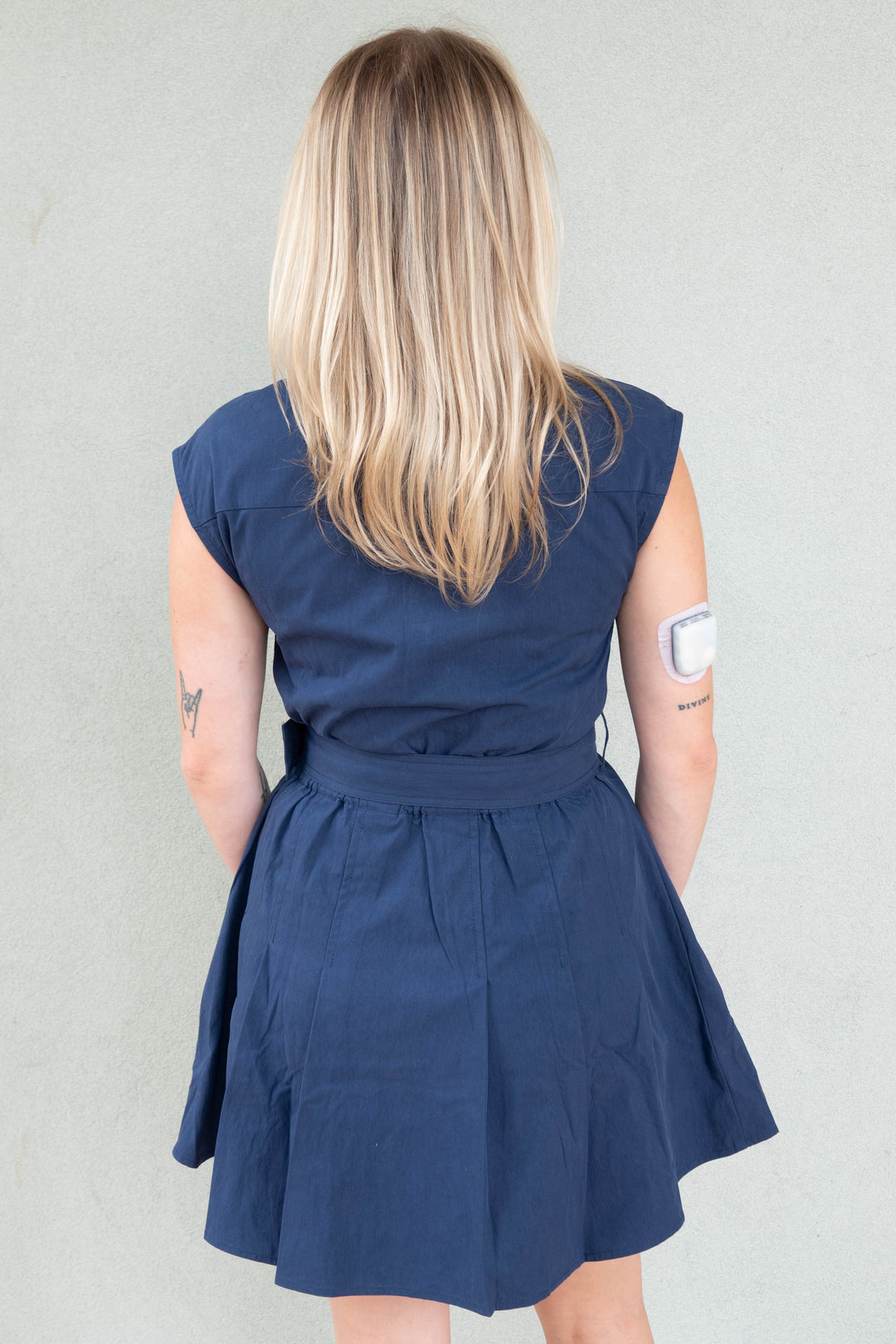 Belted Sleeveless Short Dress - Navy