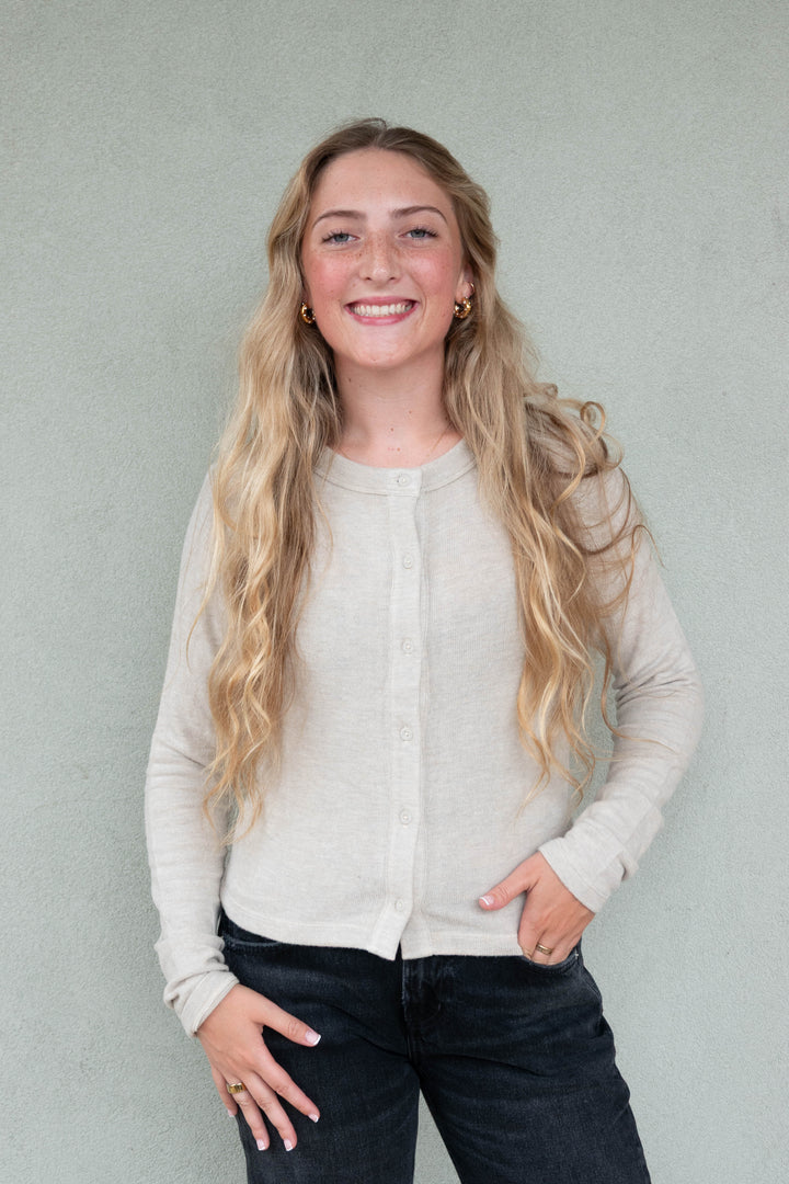 LuxeLayer Fitted Cardigan - Oatmeal Heather