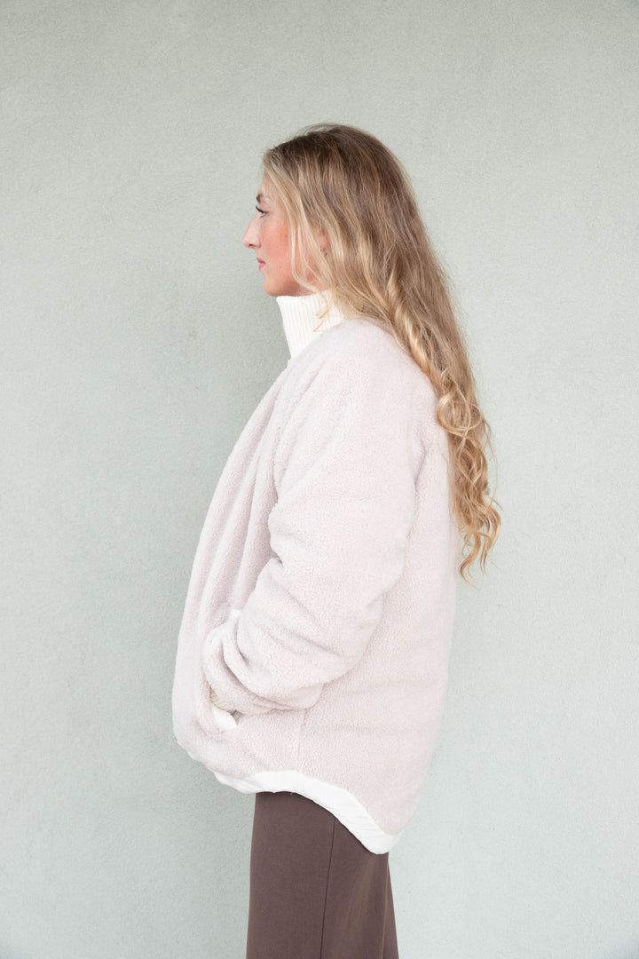 Roam Reversible Jacket - Bone/Riverbed