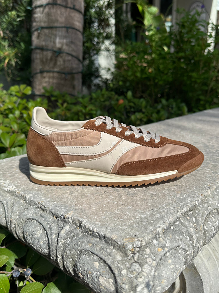 Track-Star Sneaker - Beige Tan Combo