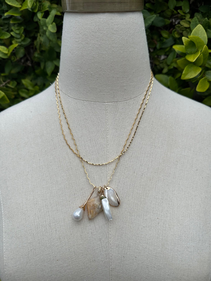 Wavy Chain Layered Charm Necklace