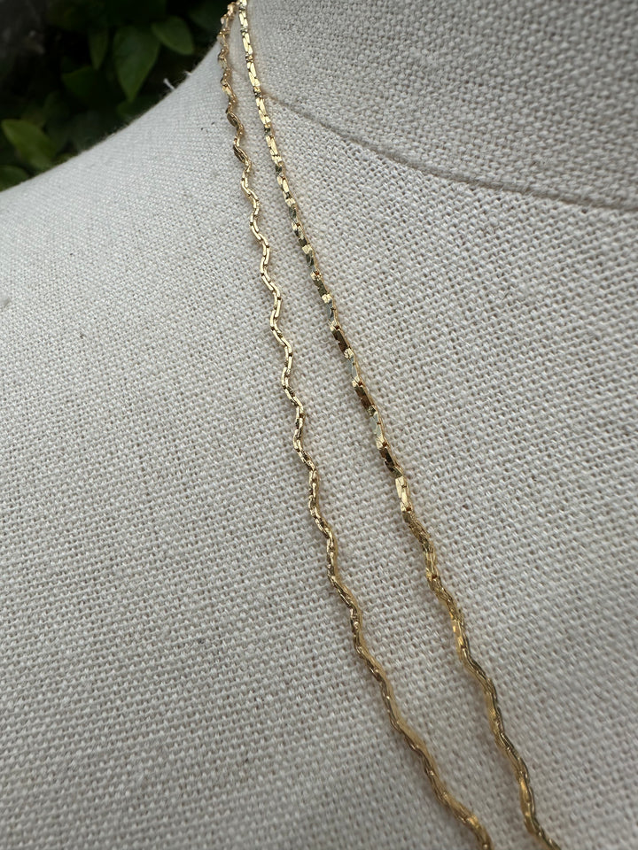 Wavy Chain Layered Charm Necklace