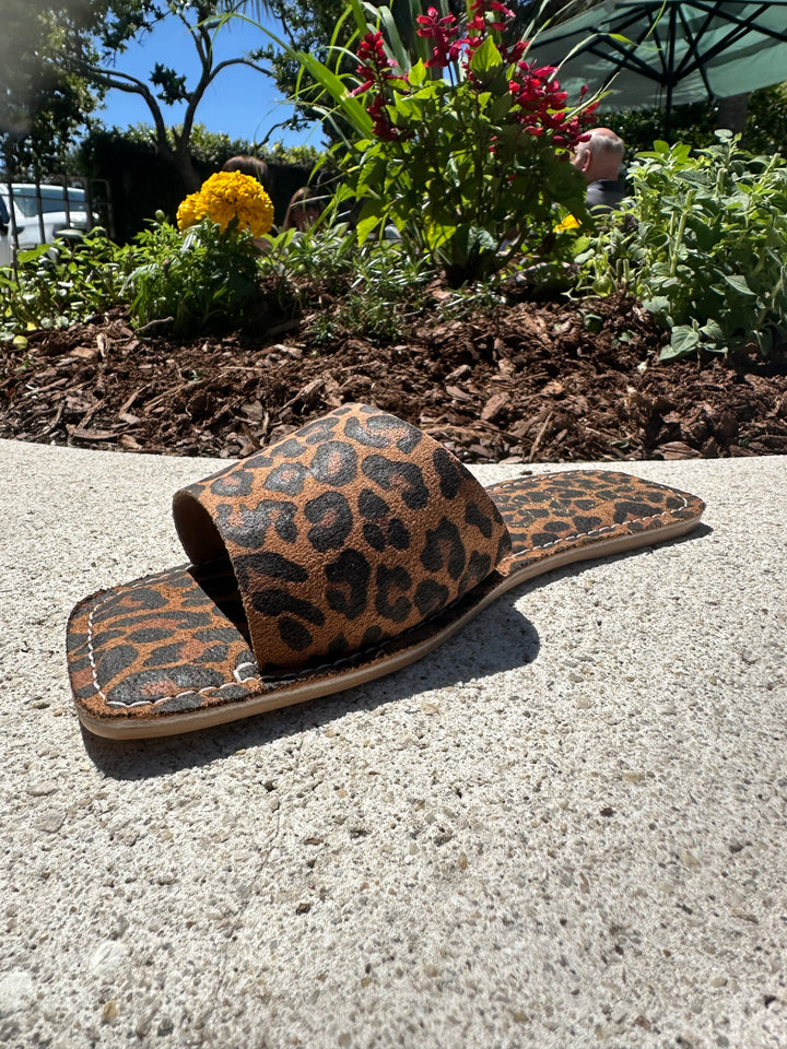 Bali Slide - Tan Leopard