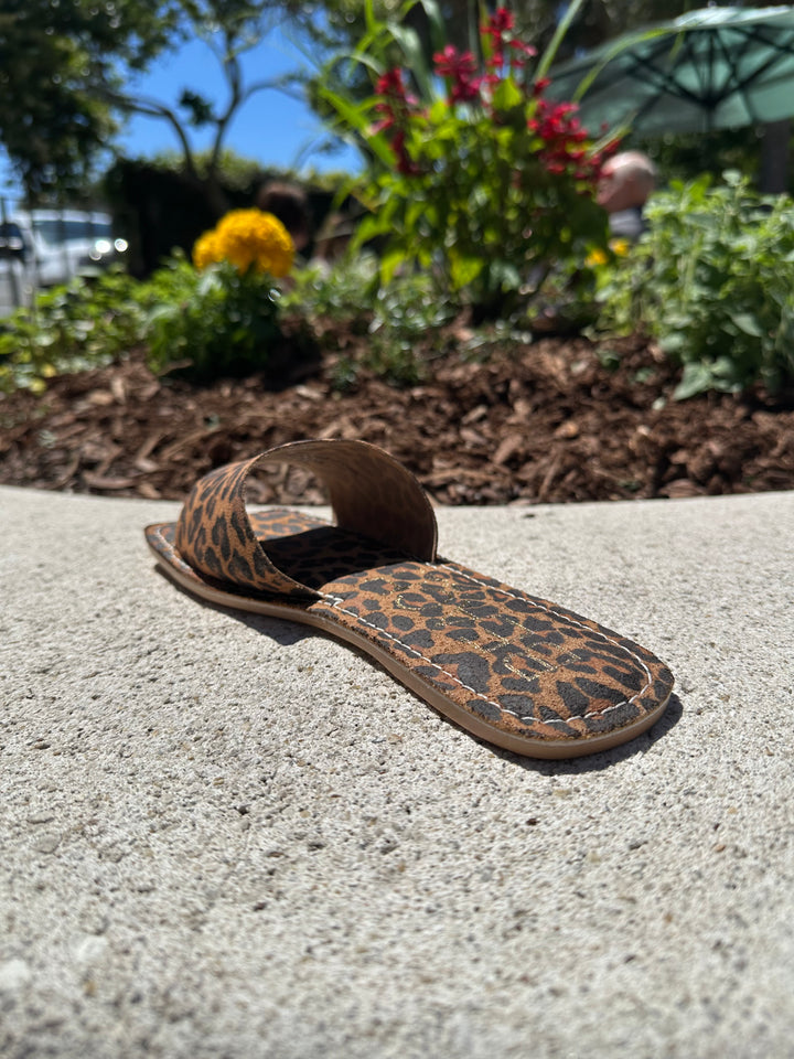 Bali Slide - Tan Leopard