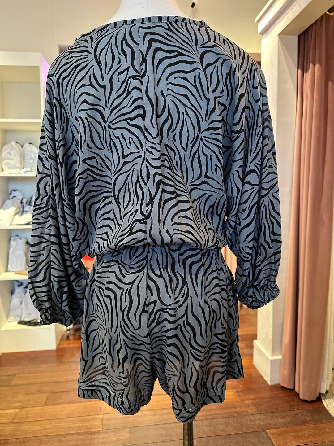 Mireya Romper - Raye Grey