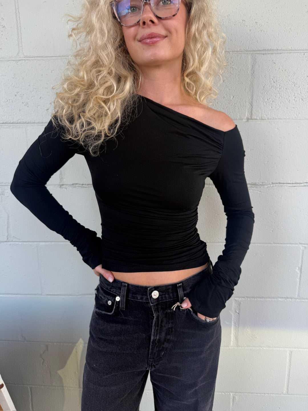 Off the Shoulder Long Sleeve Top - Black