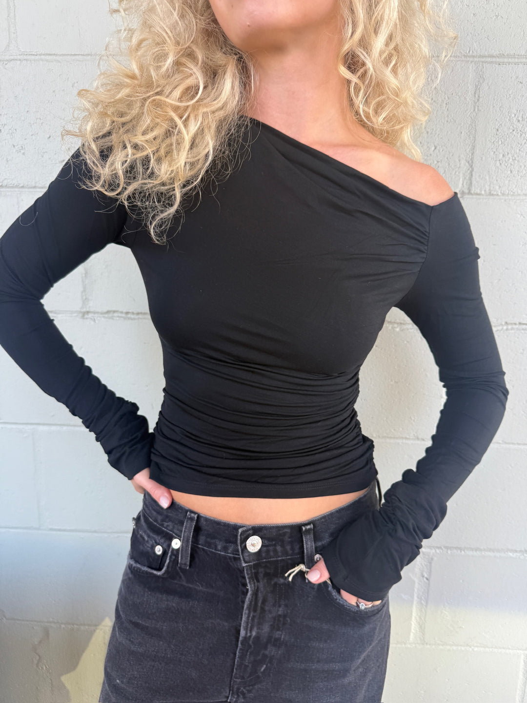 Off the Shoulder Long Sleeve Top - Black