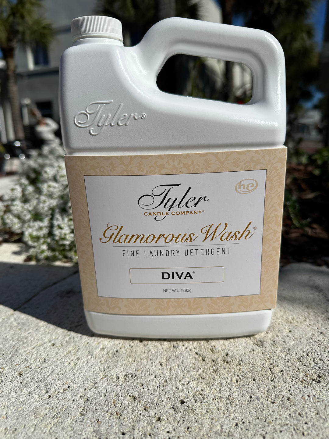 Tyler Candle Co Glamorous Wash Diva Scent 1892g