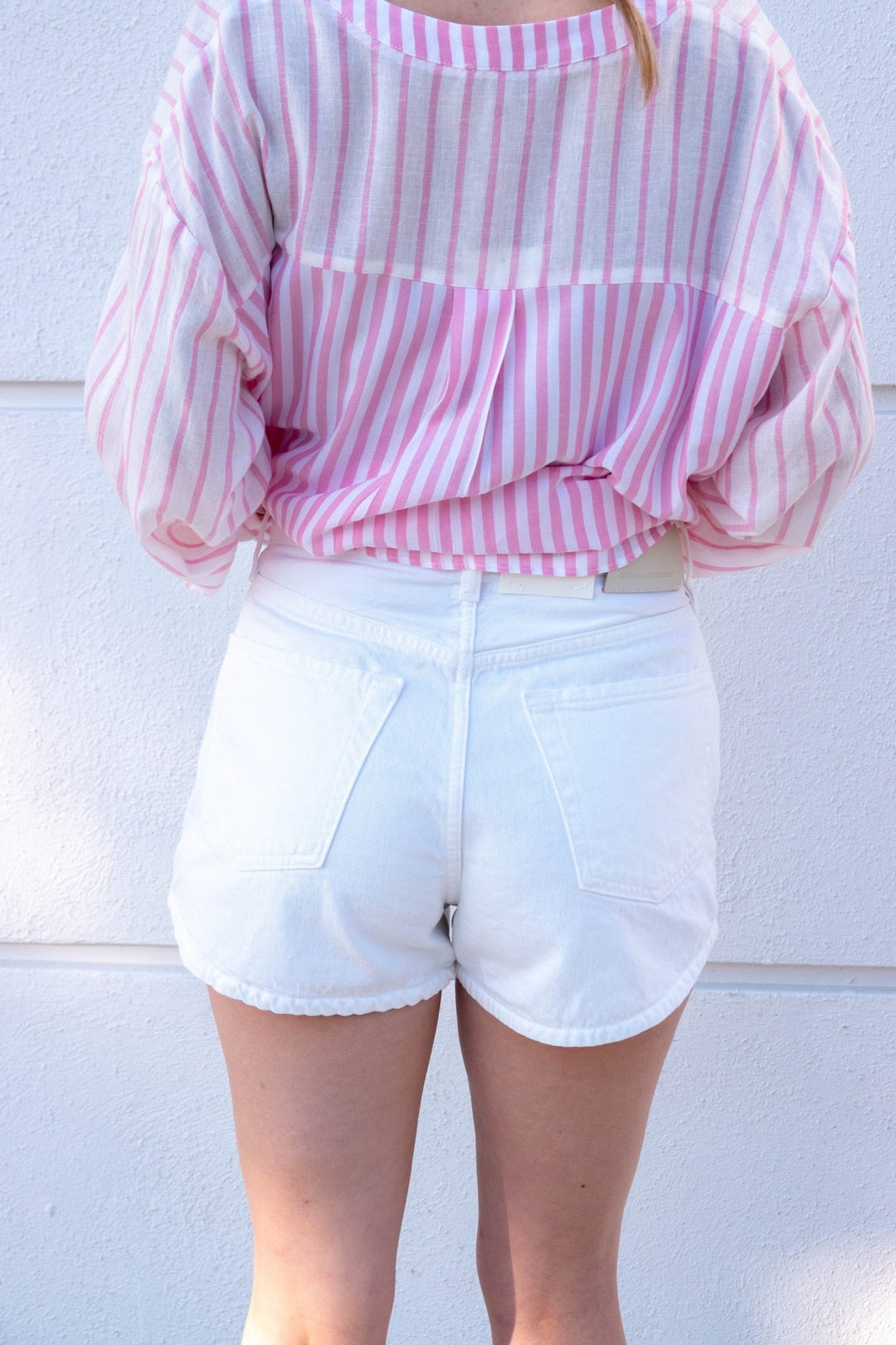 Abita Curved Hem Short - Macademia - Jaffi's