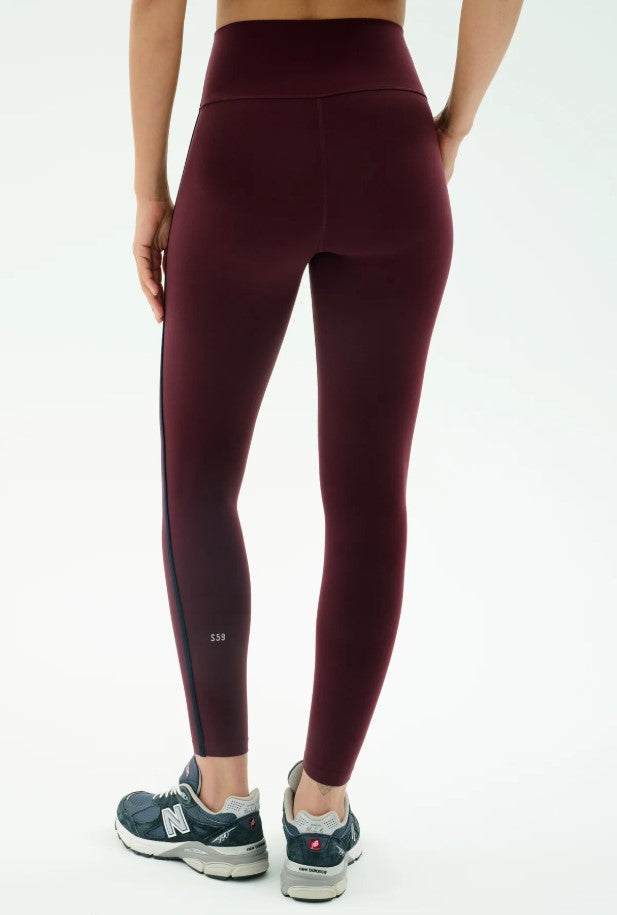 Amber Airweight 7/8 HW Legging - Dark Cherry