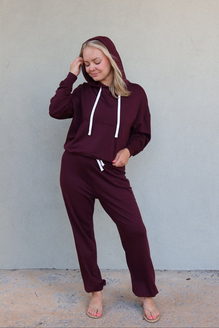 Andie Oversized Fleece Sweatpant - Dark Cherry - Jaffi&