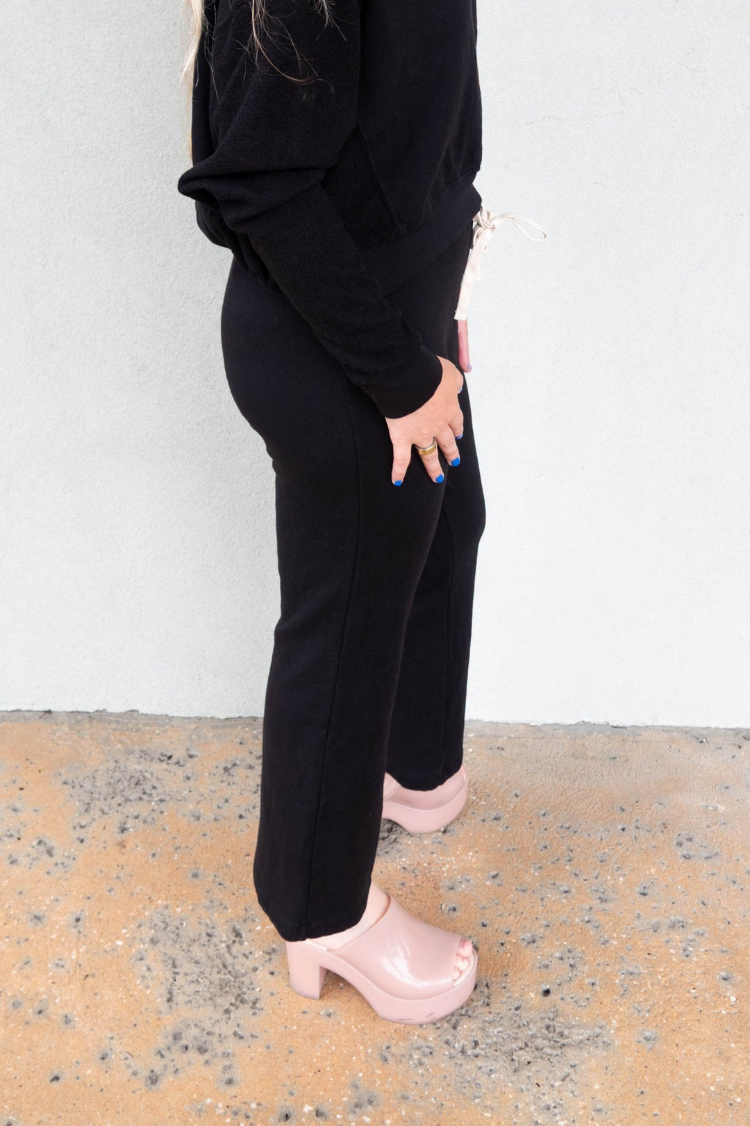 Ariana Pant - Black - Jaffi&
