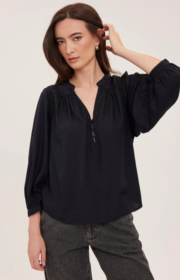 Ashlyn Blouse - Black