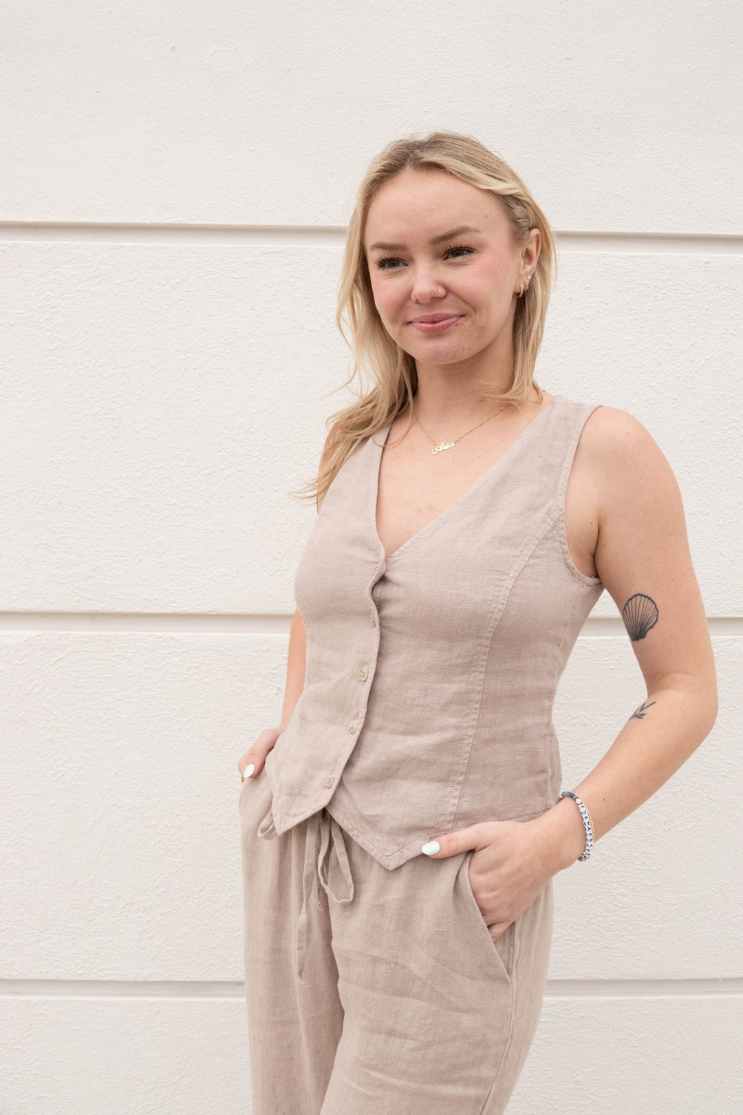 Bay Woven Linen Vest - Sandstone - Jaffi's