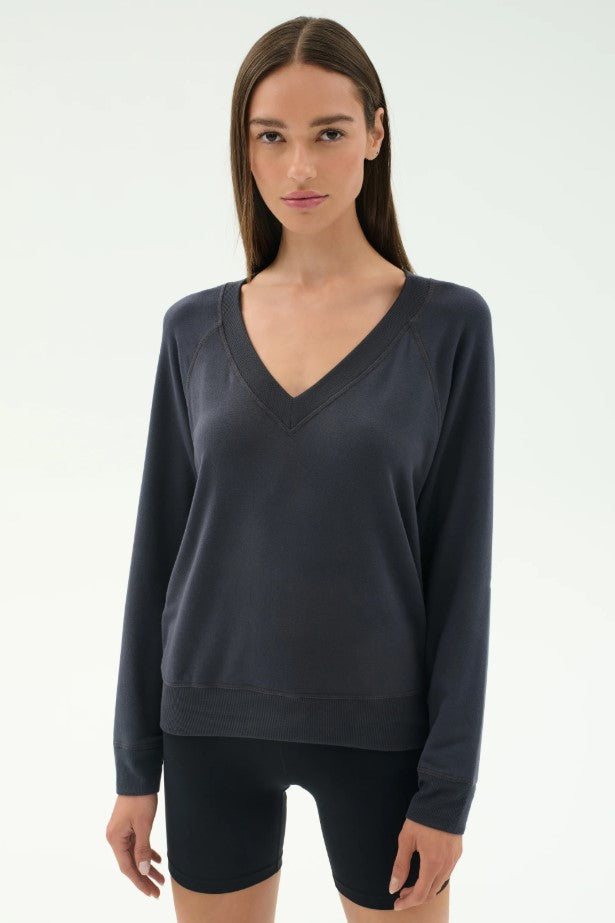 Bennie Fleece V Neck Sweatshirt - Graphite