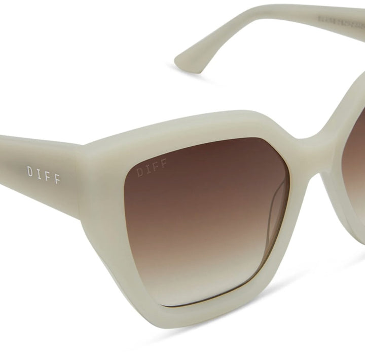 Blaire Sunglasses - Meringue + Brown Gradient