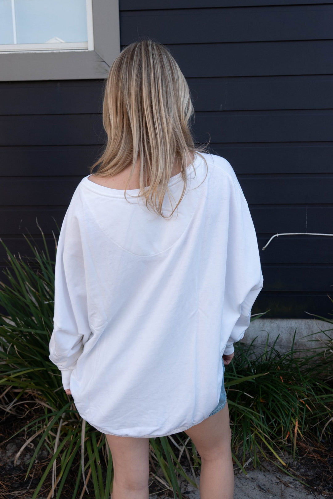 Blondie Oversized Sweatshirt - White - Jaffi's