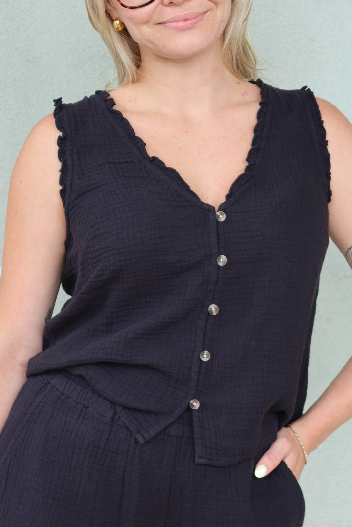 Breanna Gauze Tank - Black - Jaffi's