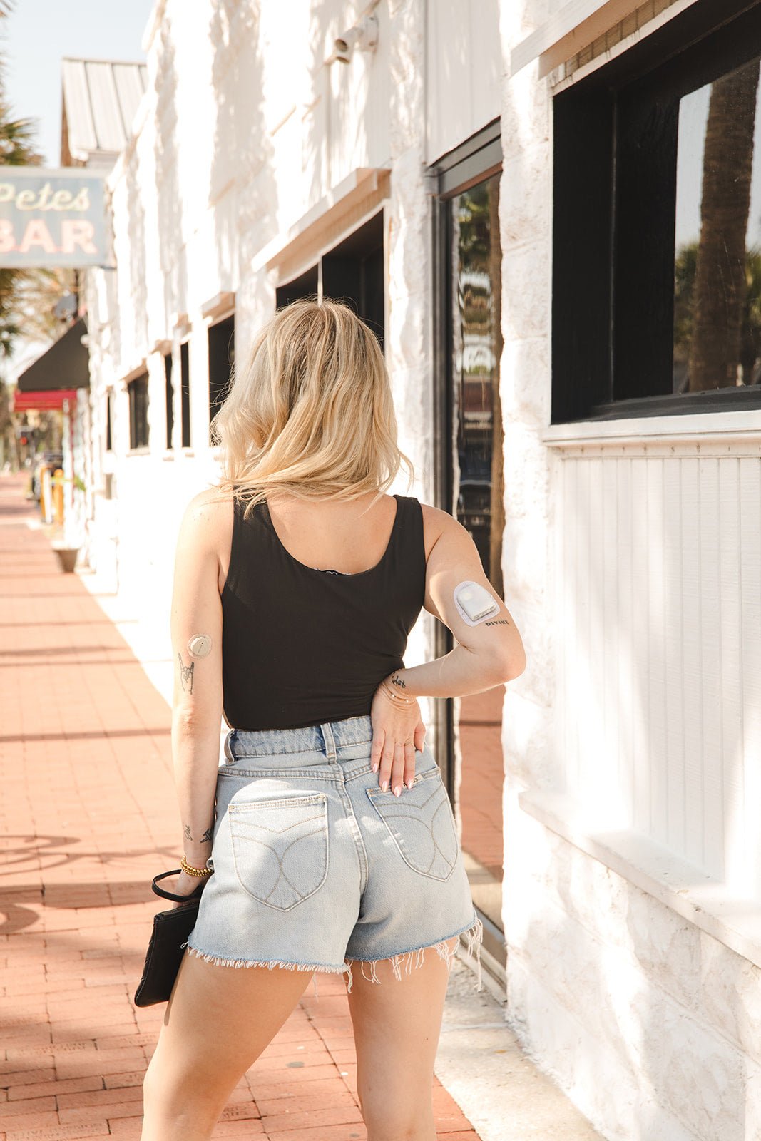 Butter Soft Round Neck Tank - Black - Jaffi&
