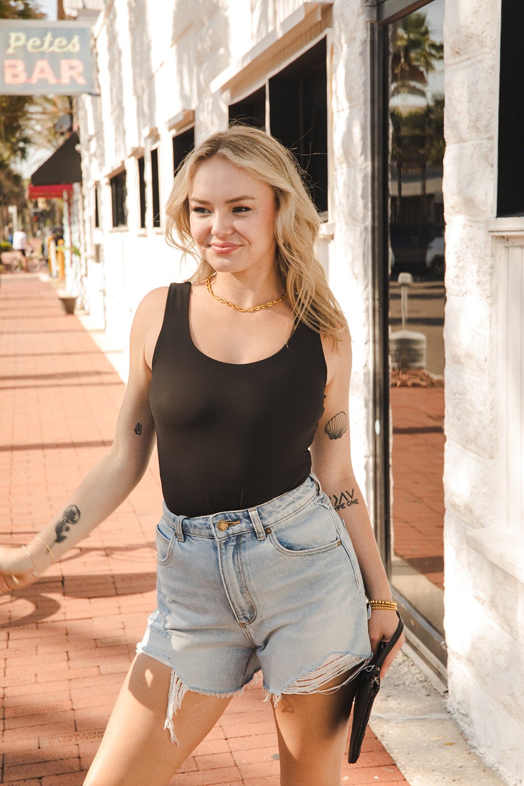 Butter Soft Round Neck Tank - Black - Jaffi&