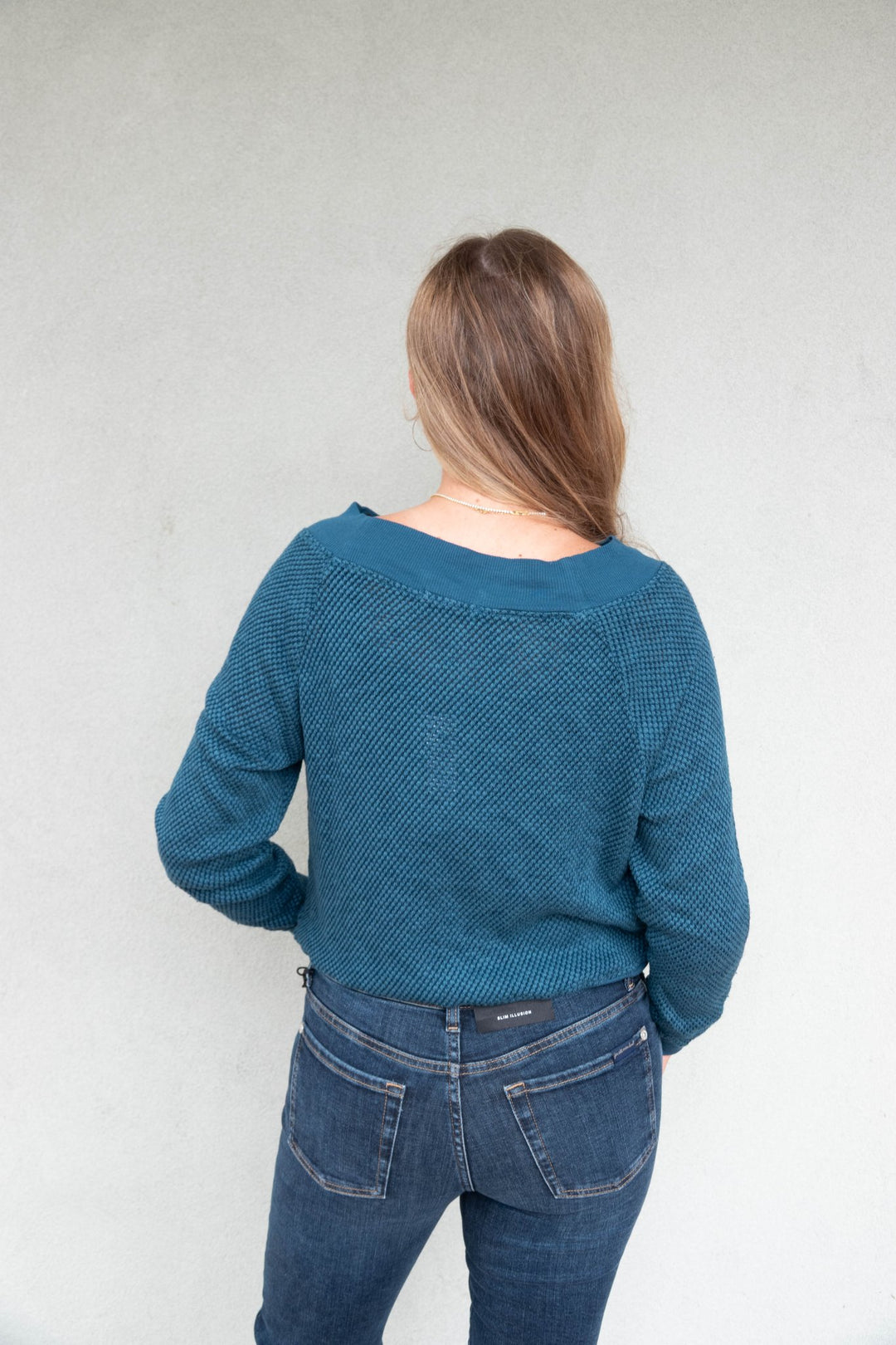 Carol Off Shoulder Pullover - Ocean Wave - Jaffi&