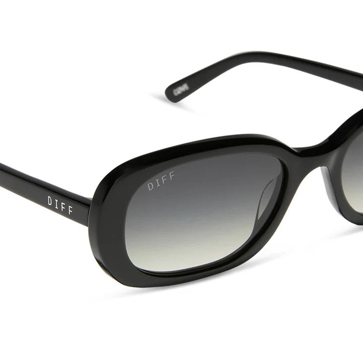 Cove Sunglasses - Black + Grey Gradiant