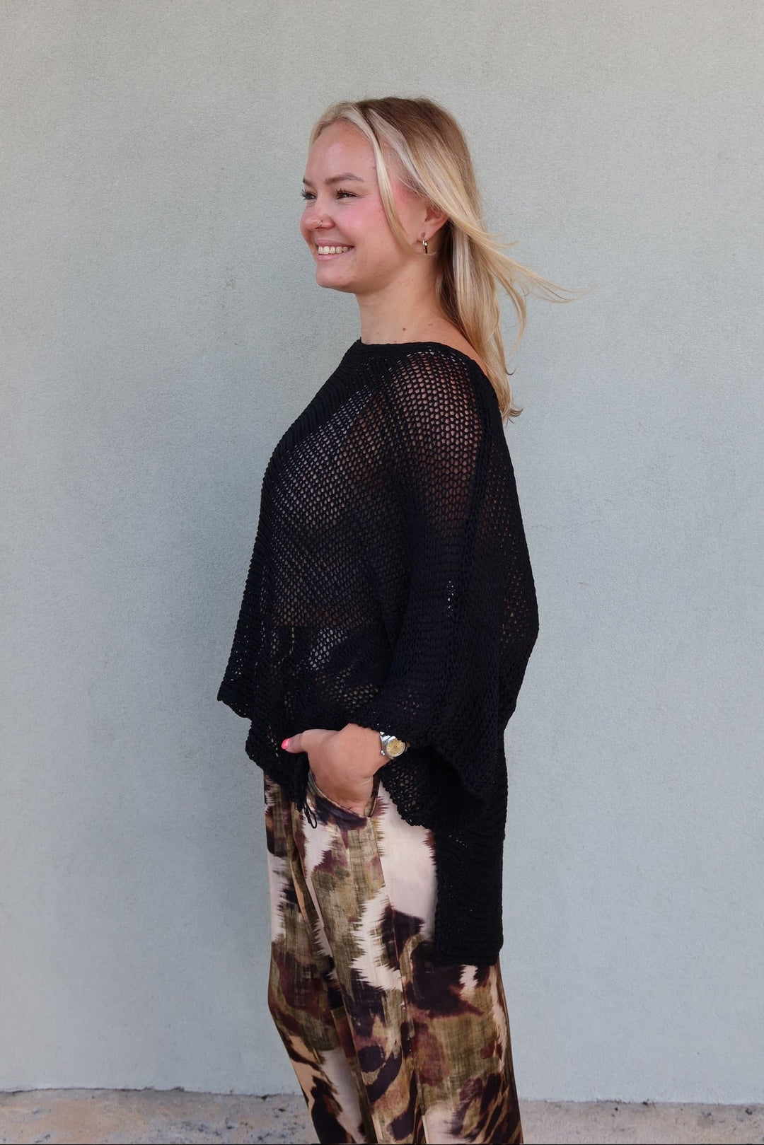 Crochet Top Hi-Lo Top - Black - Jaffi&