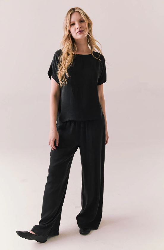 Davis Tee - True Black