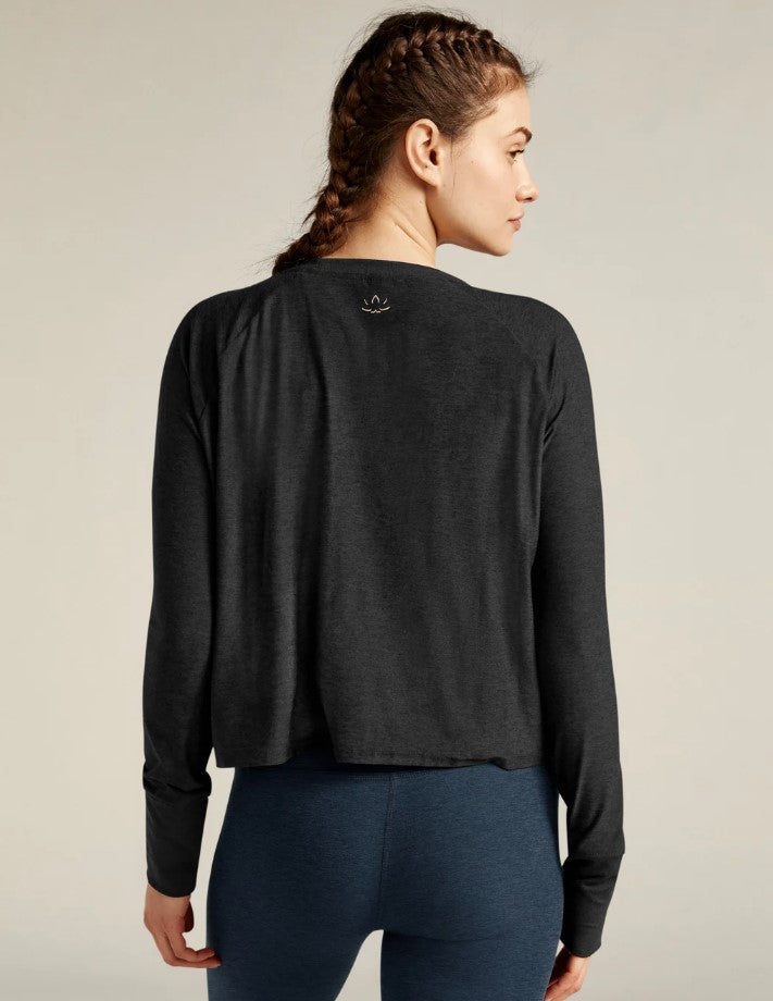 Featherweight Daydreamer Pullover - Darkest Night