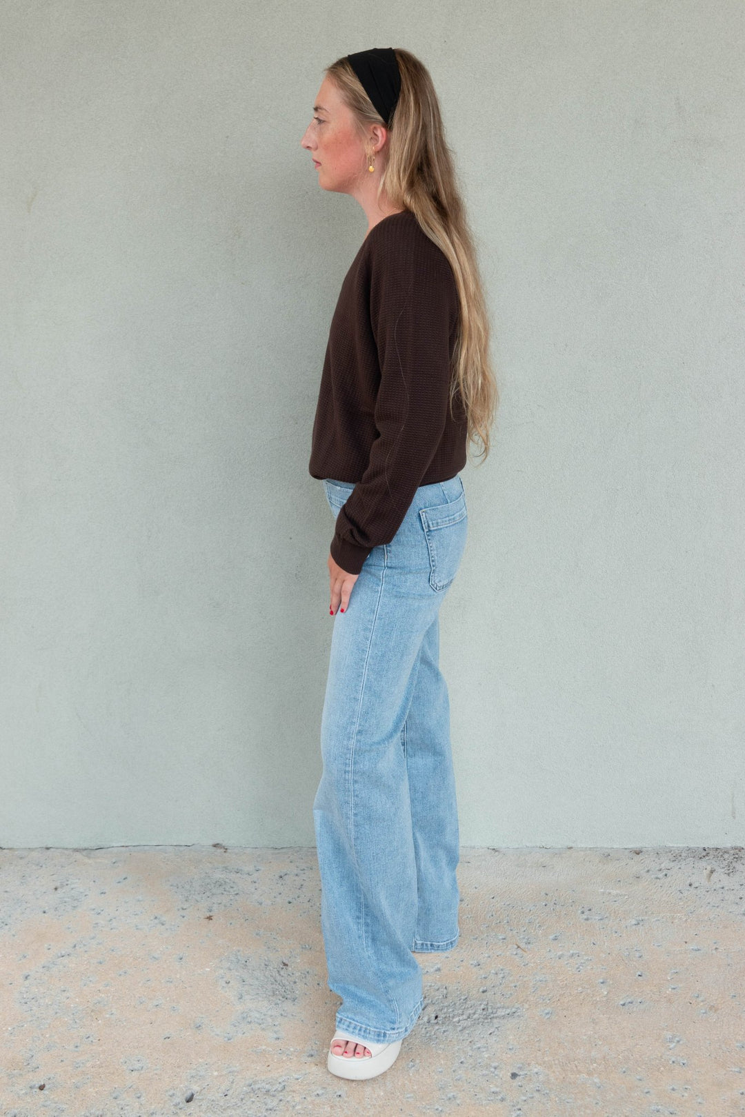 Devoe V Neck Sweater - Carob - Jaffi&
