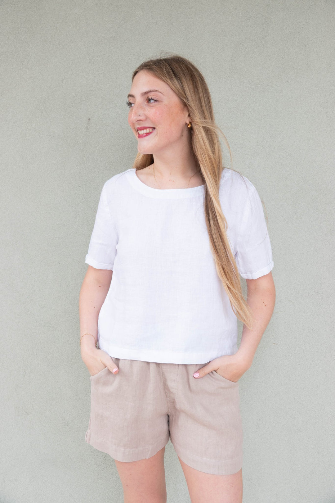 Elodie Pleated Linen Short - Sandstone - Jaffi's